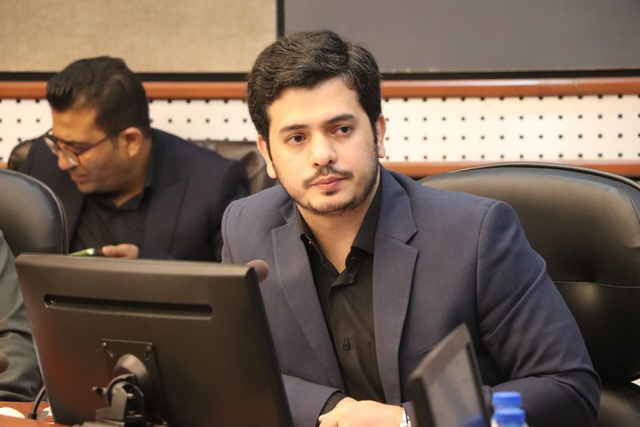 سرپرست معاونت اقتصادی سازمان منطقه آزاد کیش 